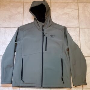 Reebok Men's Green Hooded Jacket  Spandex Outer Shell Size XL.